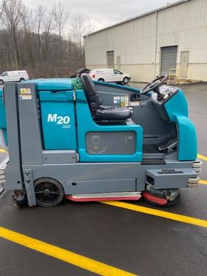 Tennant M20 Sweeper Scrubber main image
