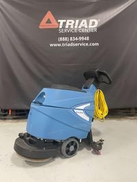 Global Industrial Scrubber Model 641410 Front Left Side.jpg